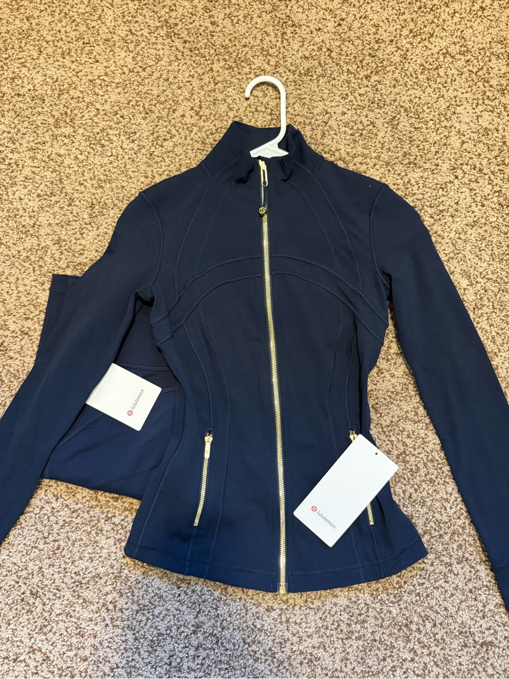 Lululemon Define Jacket & Leggings Set